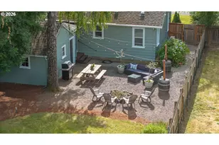 928 SE Davis St, McMinnville, OR 97128 - Photo 25