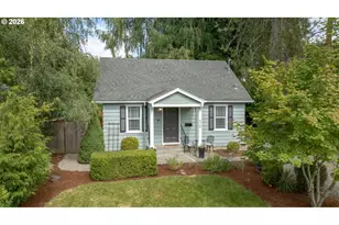 928 SE Davis St, McMinnville, OR 97128 - Photo 1