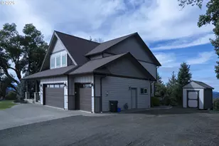 1252 Southridge Wy, Roseburg, OR 97470 - Photo 11