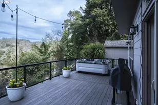 1252 Southridge Wy, Roseburg, OR 97470 - Photo 9