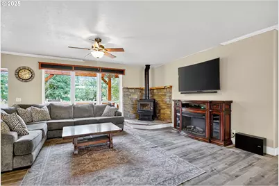 18460 S Clark Ln, Oregon City, OR 97045 - Photo 7