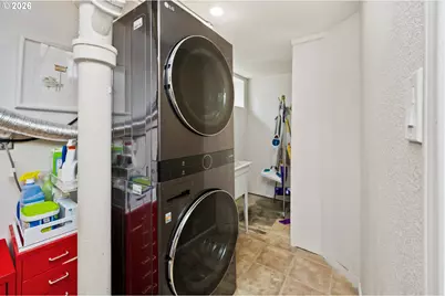 6430 NE Hancock St, Portland, OR 97213 - Photo 39