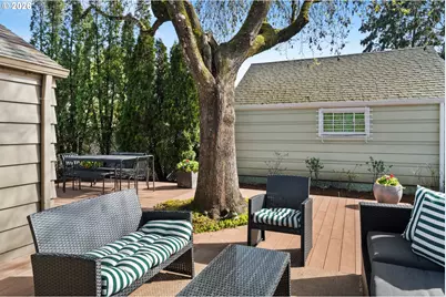 6430 NE Hancock St, Portland, OR 97213 - Photo 45