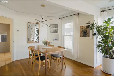 6430 NE Hancock St, Portland, OR 97213 - Photo 9