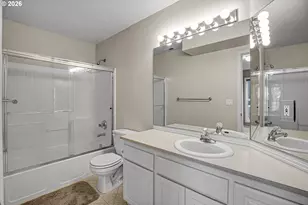 13721 SW Tracy Pl, Tigard, OR 97223 - Photo 43