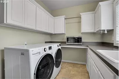 13721 SW Tracy Pl, Tigard, OR 97223 - Photo 23