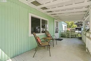 555 N Danebo Ave, Eugene, OR 97402 - Photo 5