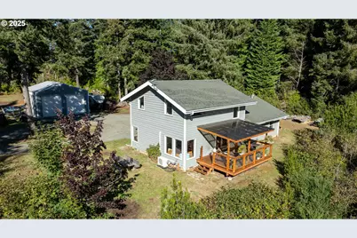 88019 Napier Ln, Bandon, OR 97411 - Photo 3