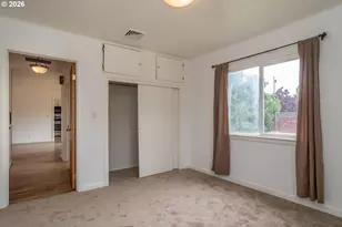 461 W Broccoli St, Roseburg, OR 97471 - Photo 15