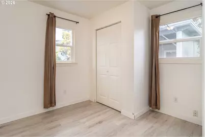 461 W Broccoli St, Roseburg, OR 97471 - Photo 25