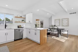 13605 SW Burlwood St, Beaverton, OR 97005 - Photo 17