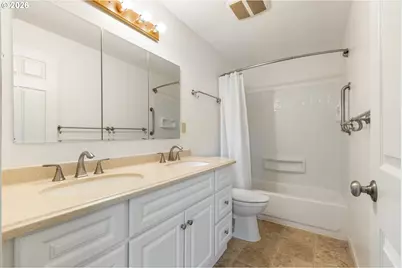 1911 Palos Verdes Dr, Roseburg, OR 97471 - Photo 27