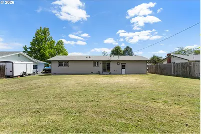 1911 Palos Verdes Dr, Roseburg, OR 97471 - Photo 43