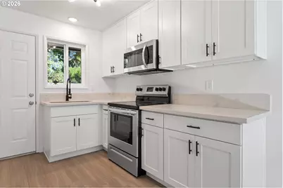 1904 SE 80th Ave, Portland, OR 97215 - Photo 11