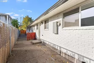 1904 SE 80th Ave, Portland, OR 97215 - Photo 25