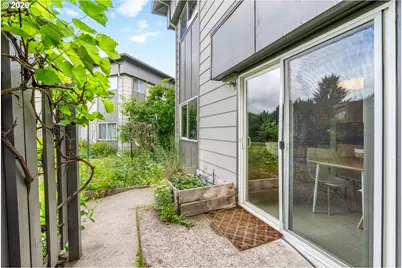 917 Pacific Ave #6, Hood River, OR 97031 - Photo 21
