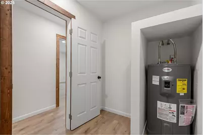 1004 Walnut St, Baker City, OR 97814 - Photo 19