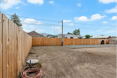 1004 Walnut St, Baker City, OR 97814 - Photo 25