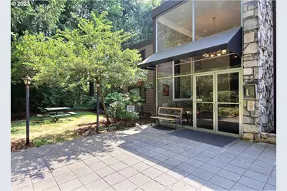 1500 SW Skyline Blvd #13, Portland, OR 97221 - Photo 1