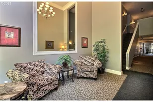 1500 SW Skyline Blvd, Portland, OR 97221 - Photo 3