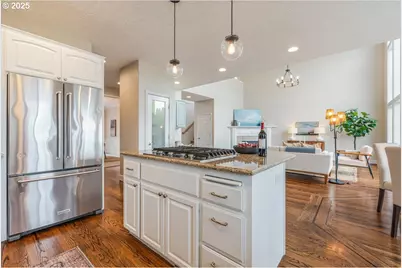 21157 NE Shore Dr, Fairview, OR 97024 - Photo 21