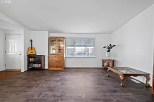 1699 N Terry St, Eugene, OR 97402 - Photo 5