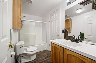 1699 N Terry St, Eugene, OR 97402 - Photo 27