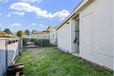 1699 N Terry St #156, Eugene, OR 97402 - Photo 33