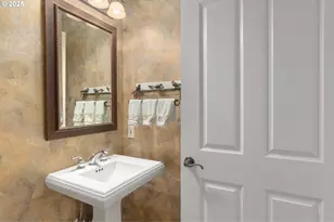 5421 SE Scenic Ln, Vancouver, WA 98661 - Photo 19