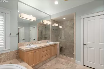 5421 SE Scenic Ln #200, Vancouver, WA 98661 - Photo 13