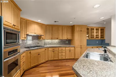 5421 SE Scenic Ln #200, Vancouver, WA 98661 - Photo 9