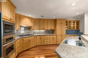 5421 SE Scenic Ln, Vancouver, WA 98661 - Photo 9
