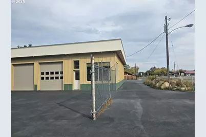 995 3rd St, North Powder, OR 97867 - Photo 27