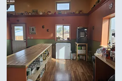 995 3rd St, North Powder, OR 97867 - Photo 15