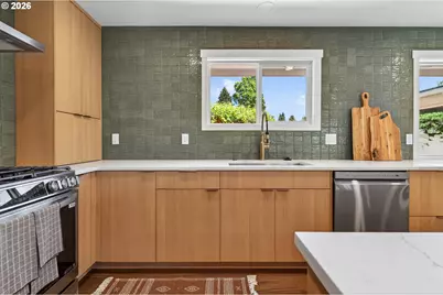 663 Linda Ave NE, Keizer, OR 97303 - Photo 13