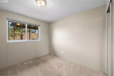 1128 SE Fir Grove Loop, Hillsboro, OR 97123 - Photo 17