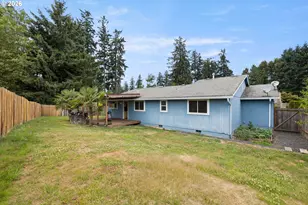 1128 SE Fir Grove Loop, Hillsboro, OR 97123 - Photo 33