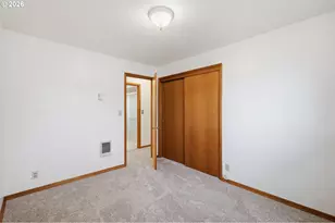 1420 Evergreen Dr, Eugene, OR 97404 - Photo 19