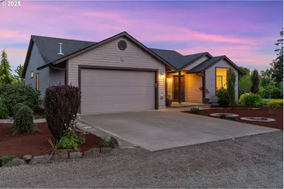 21805 Boones Ferry Rd NE, Aurora, OR 97002 - Photo 1