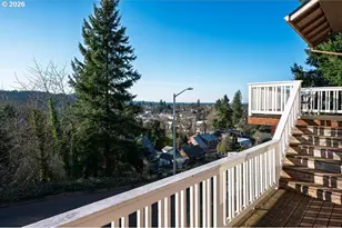 518 SE Espinosa St, Estacada, OR 97023 - Photo 5