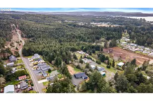 91512 Grinnell Ln, Coos Bay, OR 97420 - Photo 43