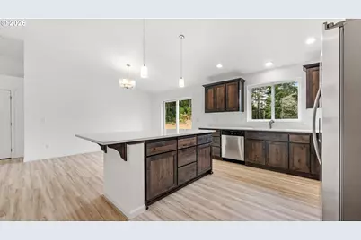 91512 Grinnell Ln, Coos Bay, OR 97420 - Photo 9