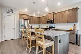 2658 NW Eric Dr, McMinnville, OR 97128 - Photo 15