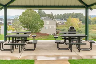 2658 NW Eric Dr, McMinnville, OR 97128 - Photo 41