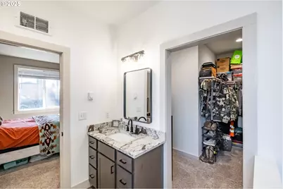 547 W 4th St, Coquille, OR 97423 - Photo 35