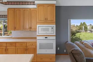 28200 SW Ladd Hill Rd, Sherwood, OR 97140 - Photo 11