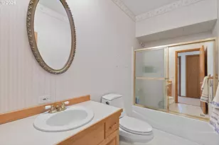 28200 SW Ladd Hill Rd, Sherwood, OR 97140 - Photo 21