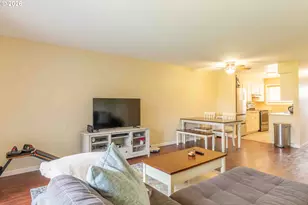 1935 NE 19th St, Gresham, OR 97030 - Photo 5