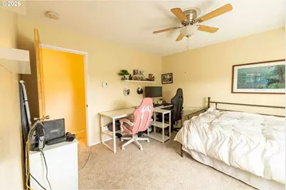 1935 NE 19th St, Gresham, OR 97030 - Photo 19