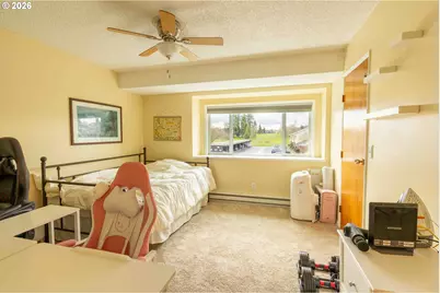 1935 NE 19th St, Gresham, OR 97030 - Photo 15